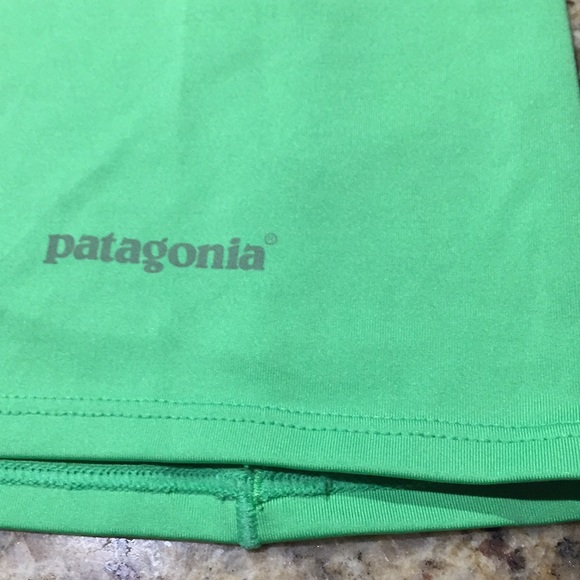 Patagonia shirt - Picture 2 of 5